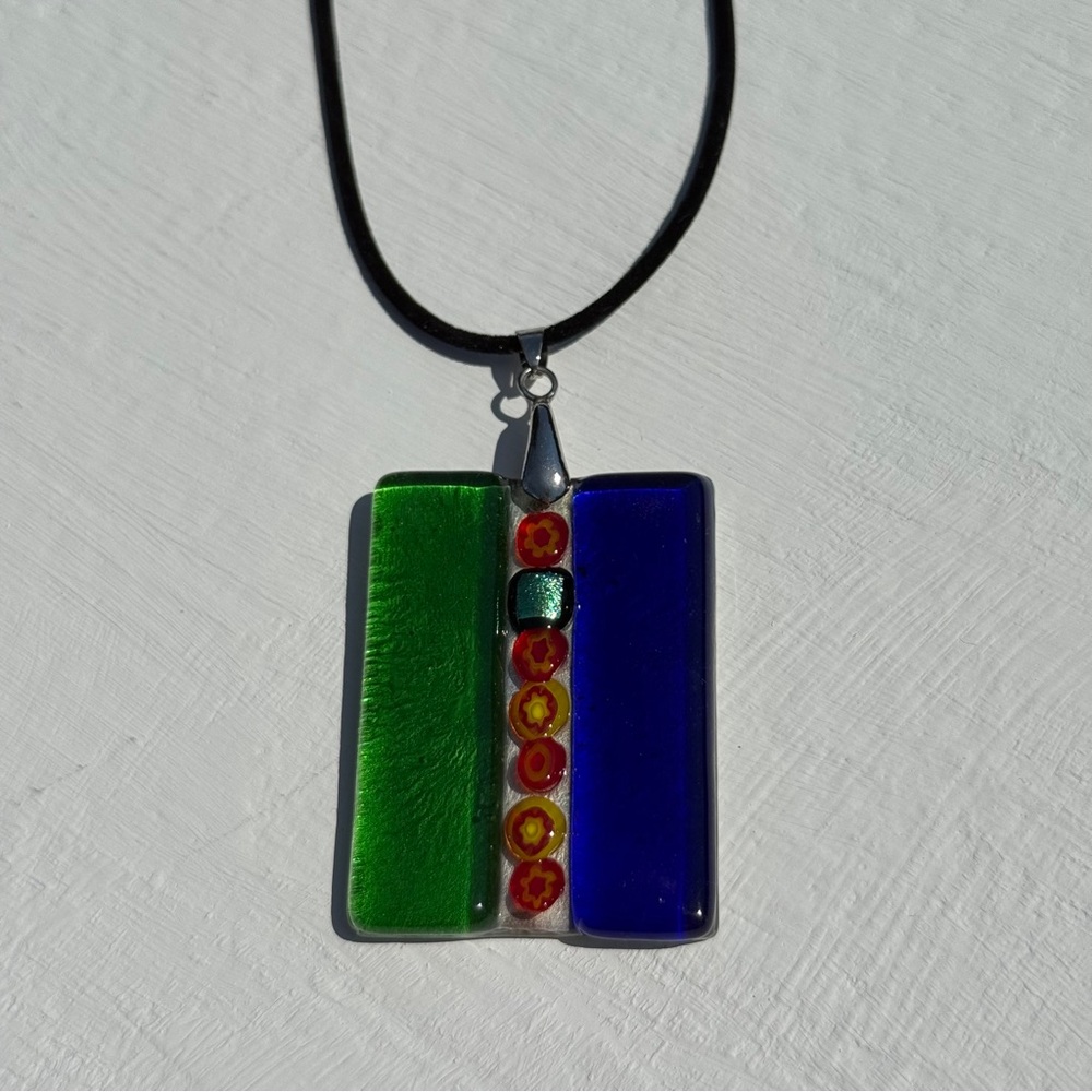 Vintage 90's Handcrafted Art Glass Necklace by City Gypsies. EUC.